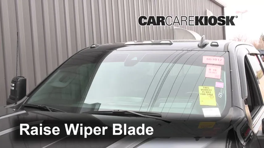 2021 GMC Sierra 2500 HD SLT 6.6L V8 Turbo Diesel Crew Cab Pickup Windshield Wiper Blade (Front)